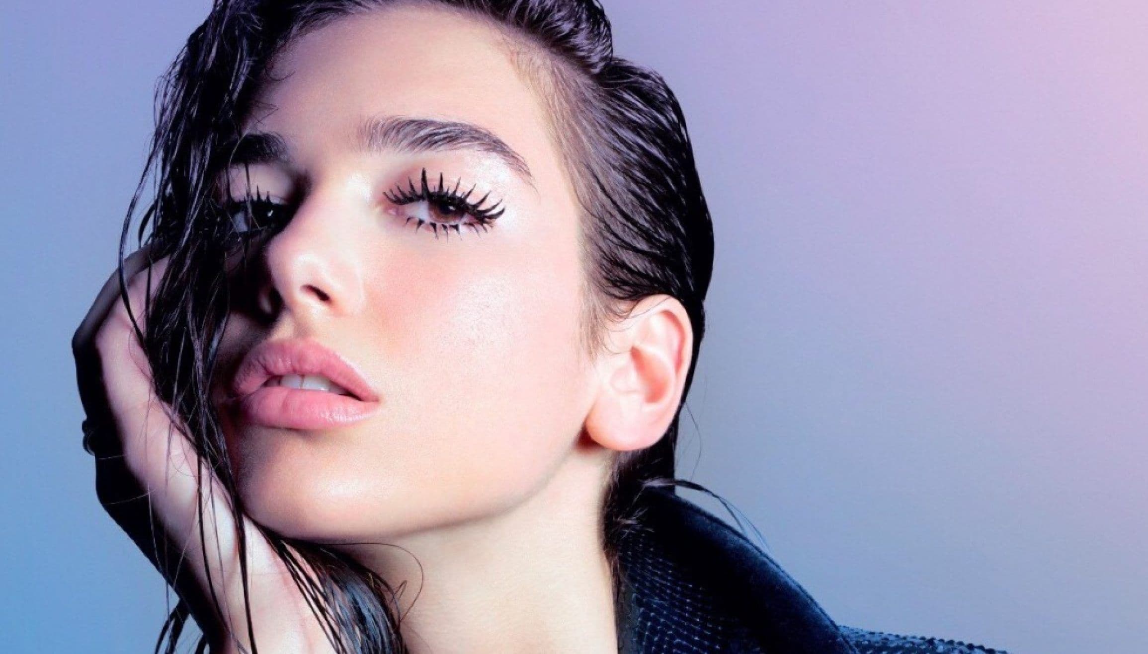 Music Box: Dua Lipa se vraća na Kosovo – ovog tjedna nastupa na Sunny Hill Festivalu u Prištini!